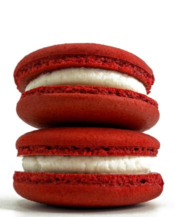 red-velvet-macaron product picture view